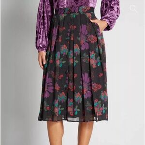 Modcloth Meow Bouquet Pleated Chiffon Midi Skirt Black Floral Button Front Sz 8